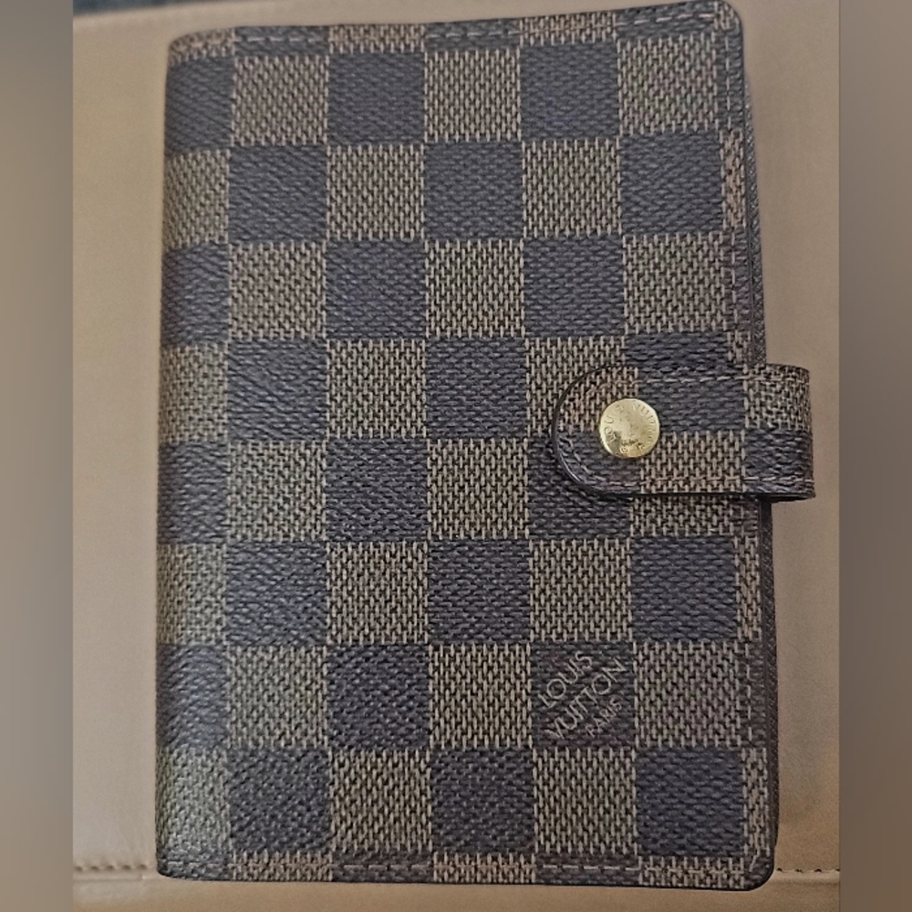 LOUIS VUITTON Agenda PM Damier Ebene passport wallet